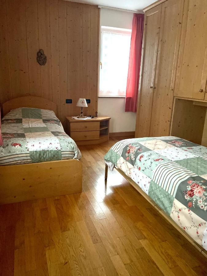 Villa Iris - La Prima Villa Vacanze Nell'Altopiano Asiago Exterior foto